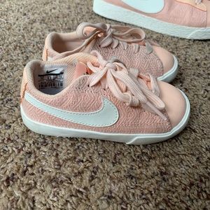 Nike Toddlers size 7c